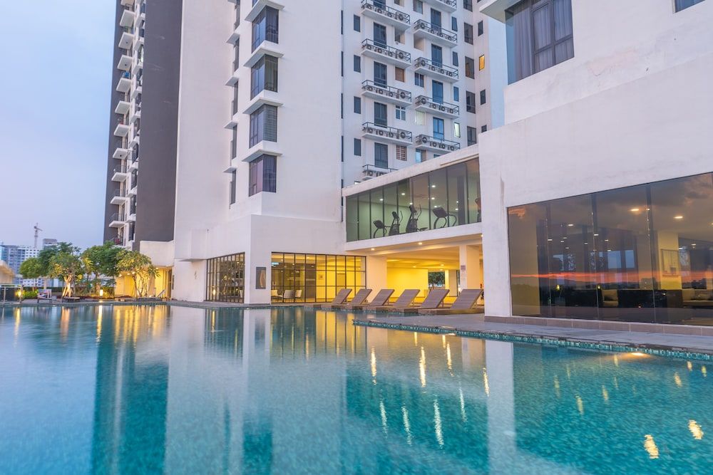 undefined OYO Home 43995 Premium 3br 1tebrau 7