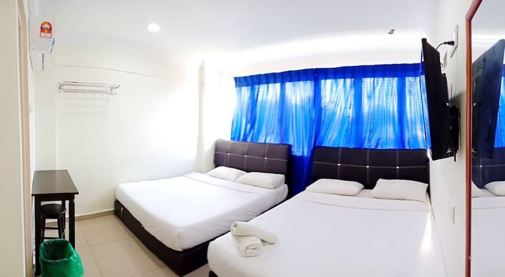 undefined Cattleya Glory Hotel 8