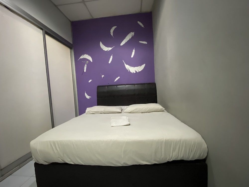 undefined OYO 89760 Harmoni Inn Hotel 7