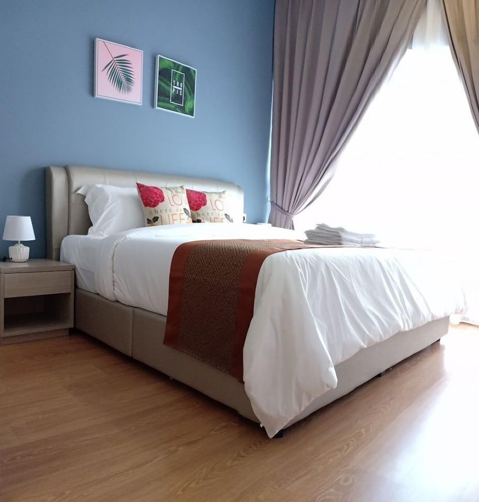 undefined Garden View Suites 4