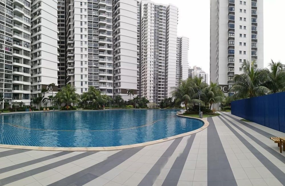 undefined Favoured Seaview Suite 2