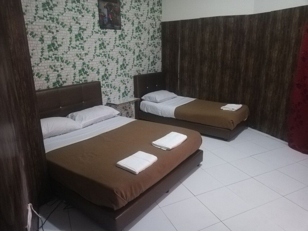 undefined SPOT ON 90095 Slk Hotel 2