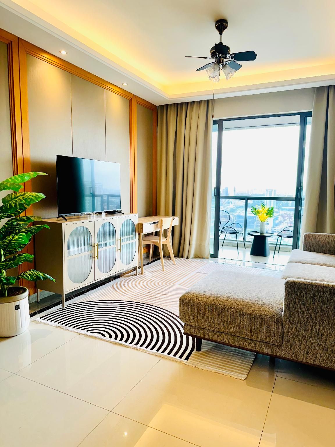 Skyline Suite