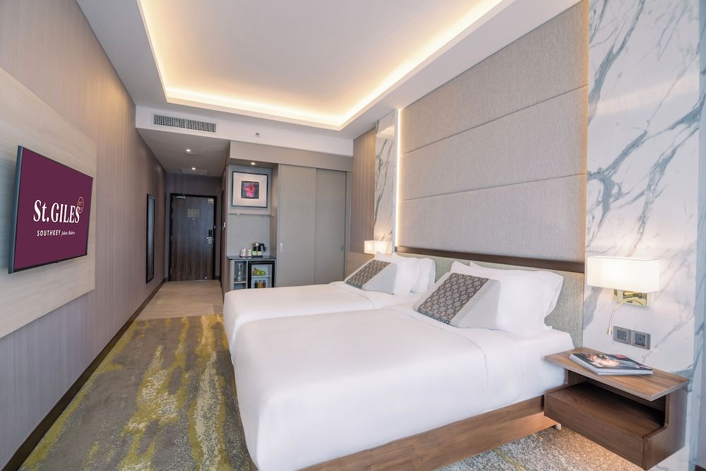 undefined St. Giles Southkey 3