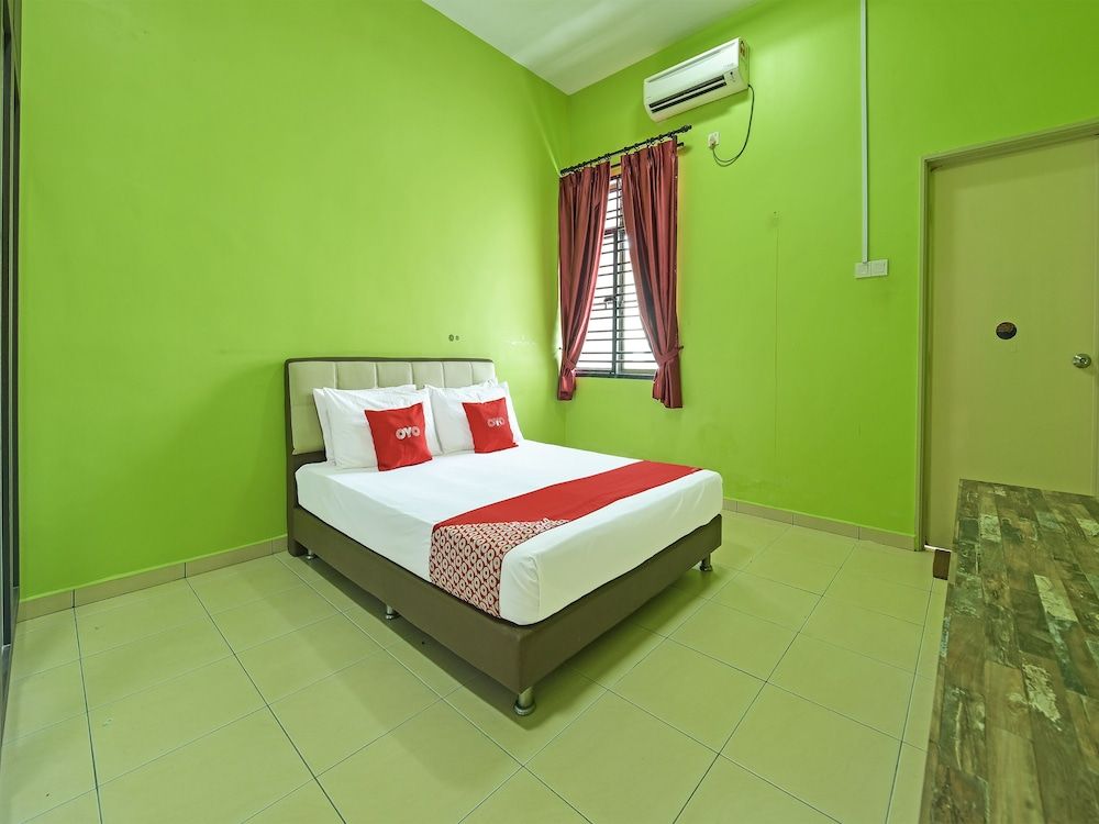undefined OYO Home 90532 Casa Azlinda Muslim