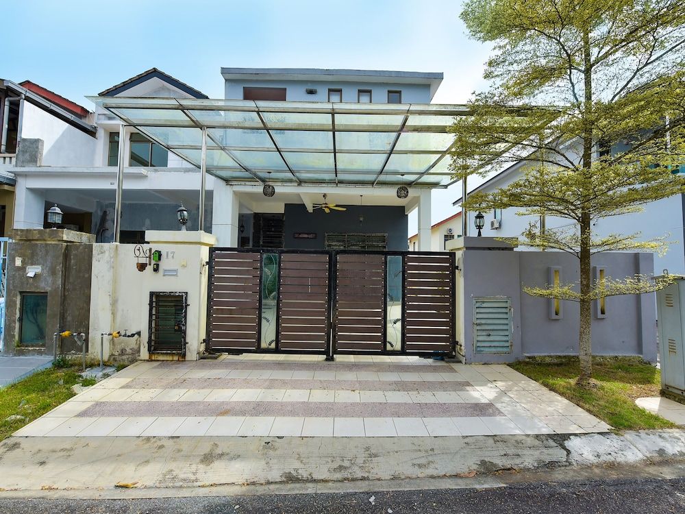 undefined OYO Home 90532 Casa Azlinda Muslim 4