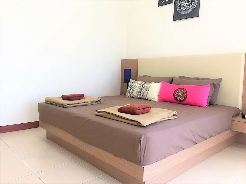 undefined OYO 90476 Casa Azlinda Muslim Homestay I 4