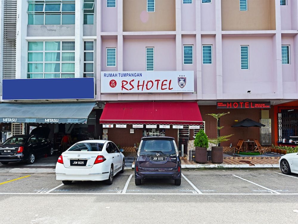 undefined Super OYO Capital O 90687 Rs Hotel 3