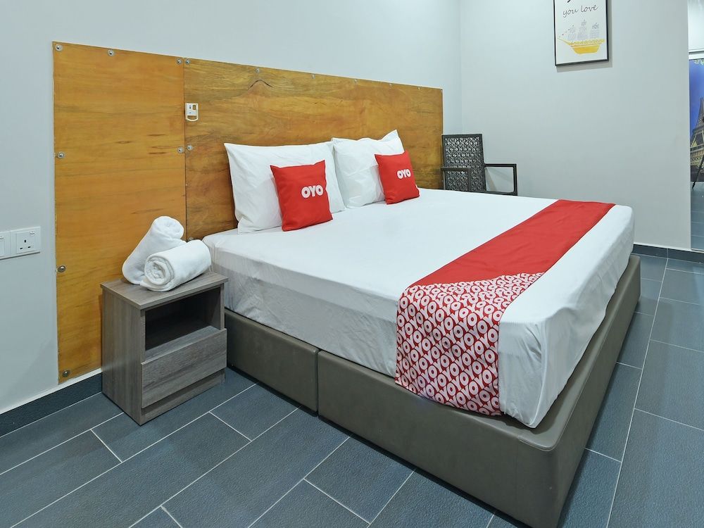 undefined Super OYO Capital O 90687 Rs Hotel 9