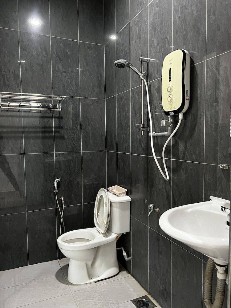 Homestay 77 Basic Double Room 7