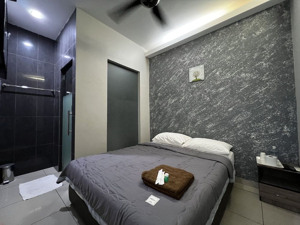 undefined Homestay 77 6