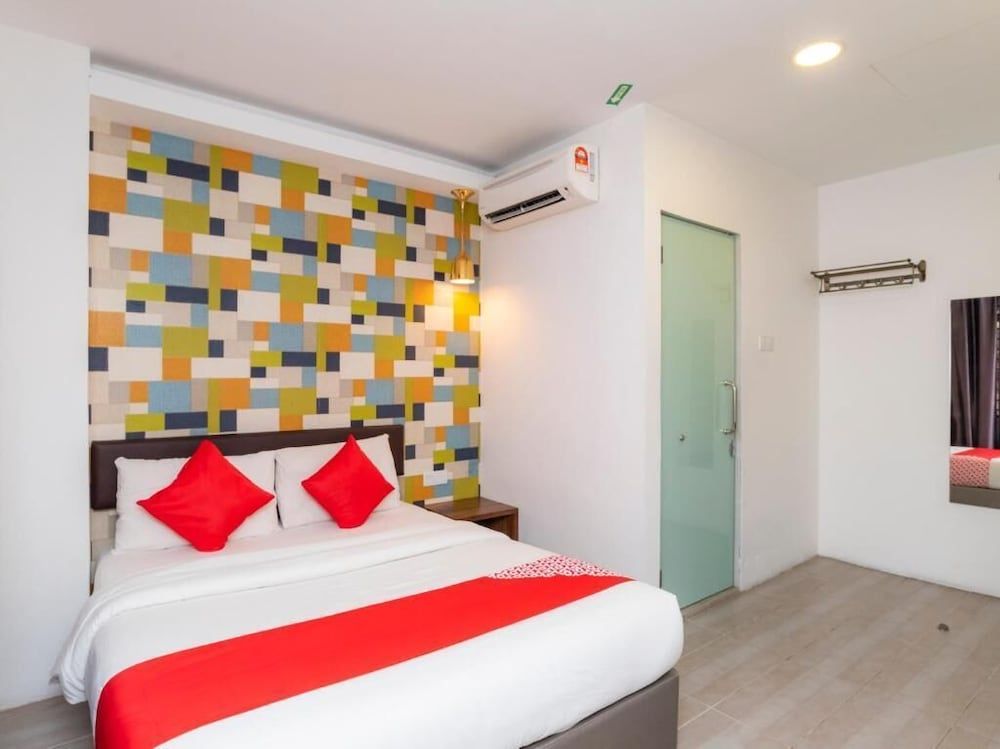 undefined Big Big Hotel 2