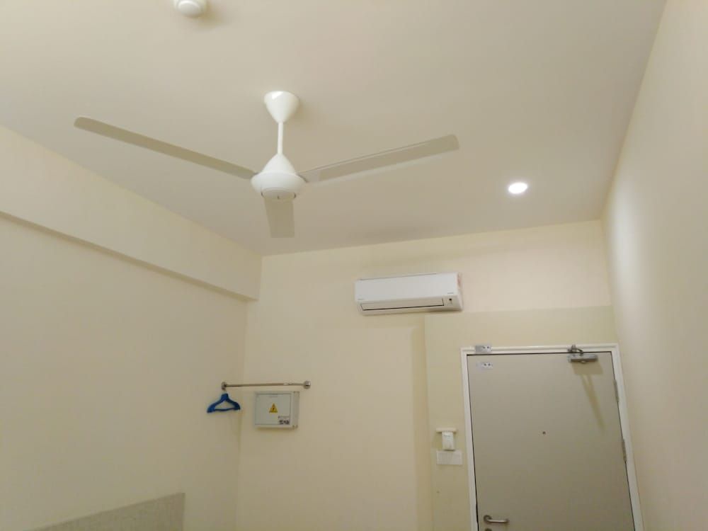 1acs Residence