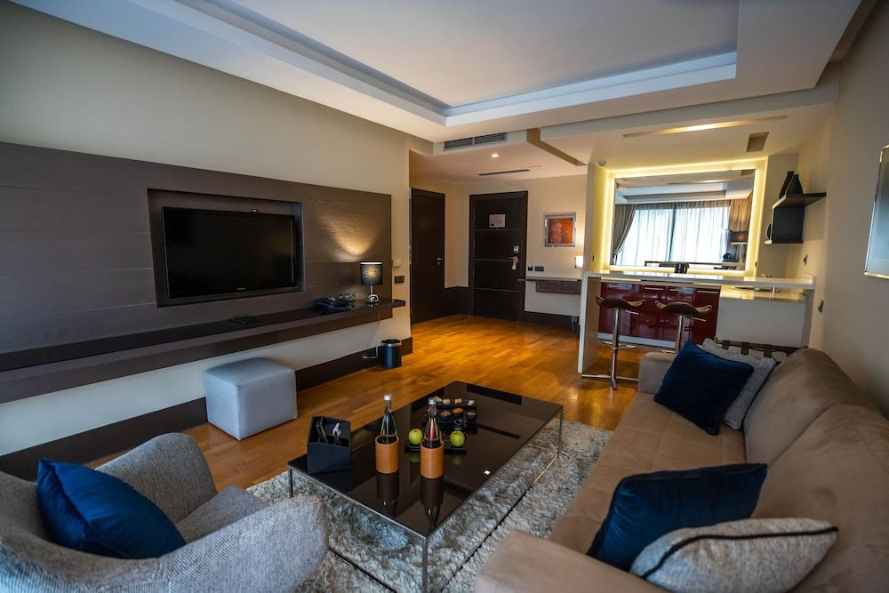 Gray Boutique Hotel Casablanca Deluxe Suite 10