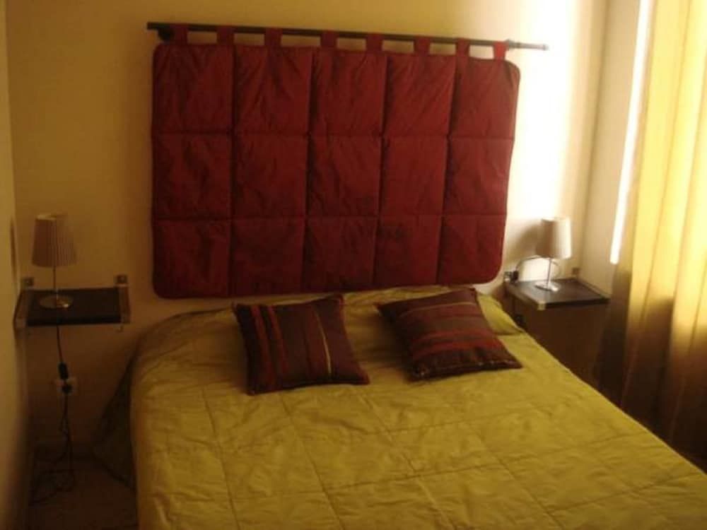 Hotel La Maillane Double Room, 1 Double Bed, Non Smoking 4