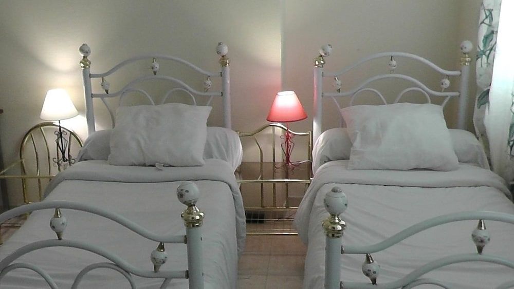 undefined Hotel de la Renaissance 3