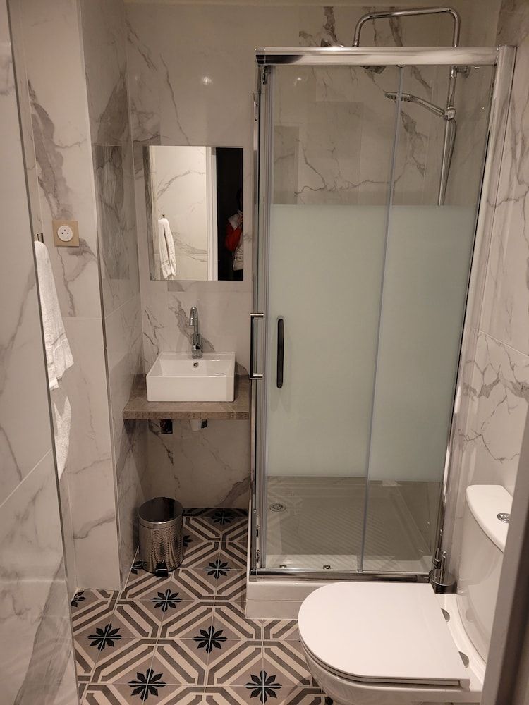 undefined Le M Hôtel 8