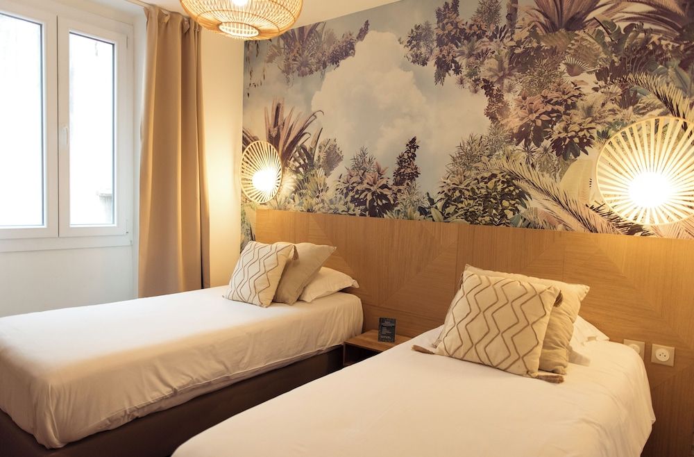 Le M Hôtel Classic Twin Room 3