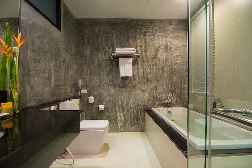 i Tara Resort & Spa Beachfront Villa 9