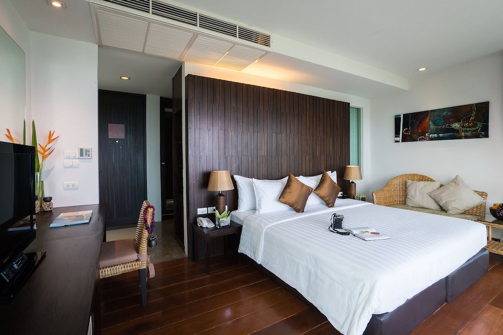 i Tara Resort & Spa Beachfront Villa 3