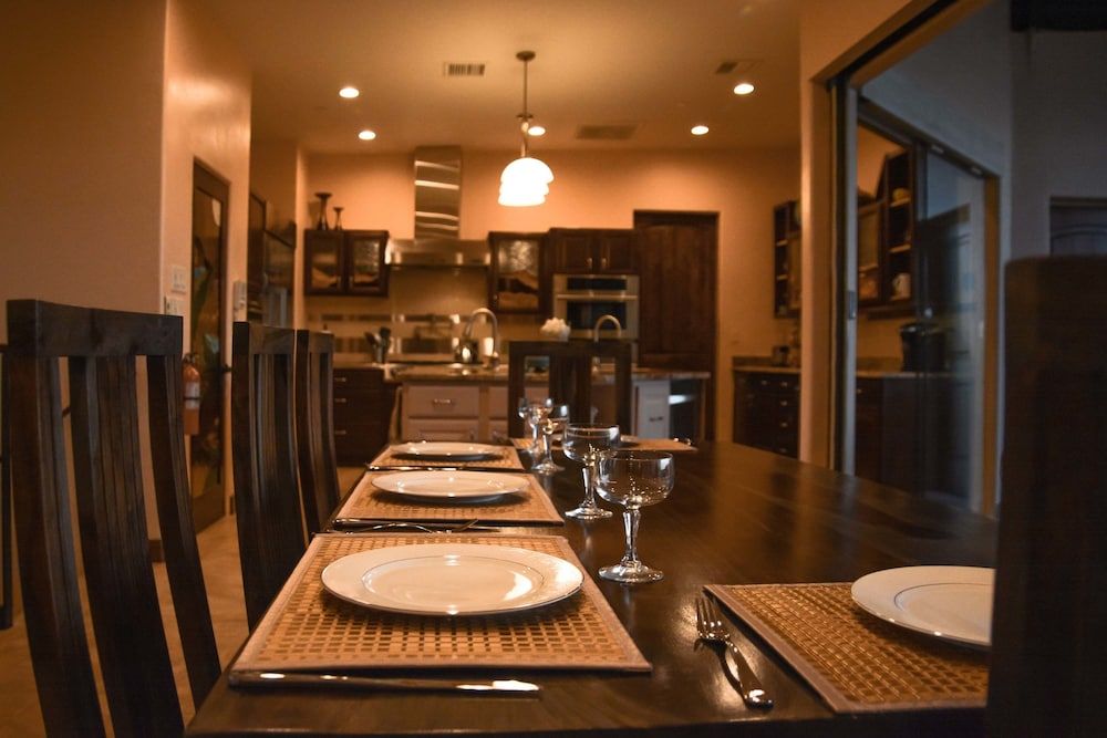 undefined Oasis on the Rim 4