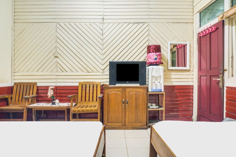 Basic Twin Room