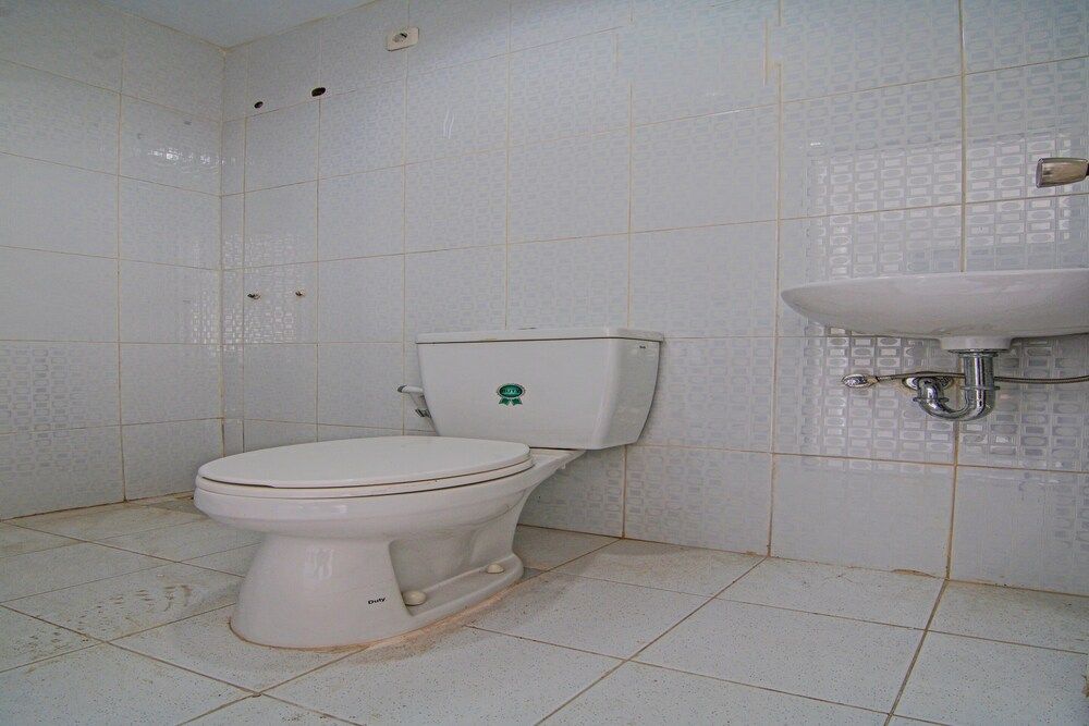 OYO 92300 Koala House Executive Double Room 10