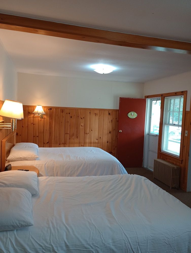 The Ashley Classic Double Room 5