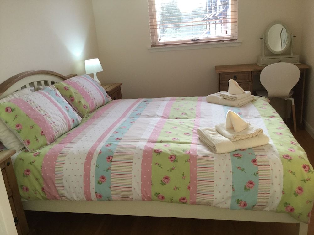 Inverness Apartments - West Heather Apartment 4