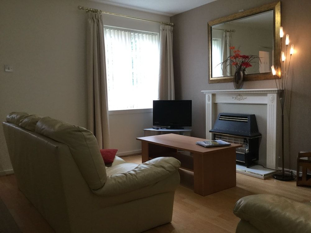 undefined Inverness Apartments - Castle Heather 10