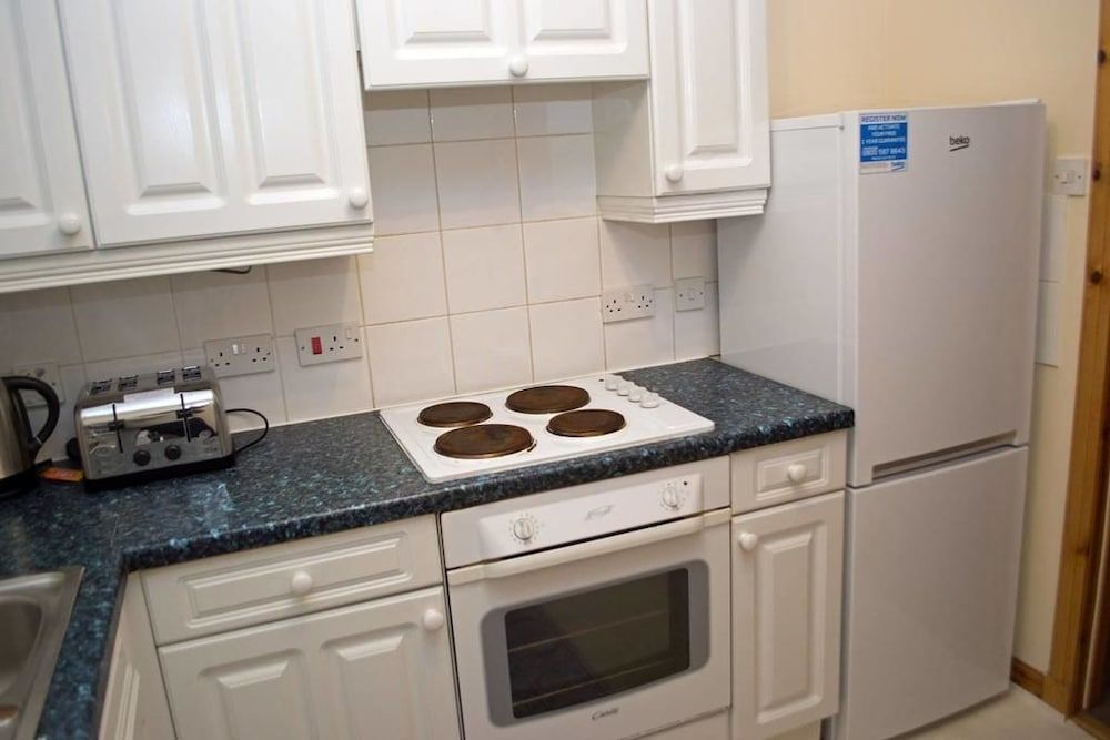 undefined Fantastic Flat near Inverness Center 8