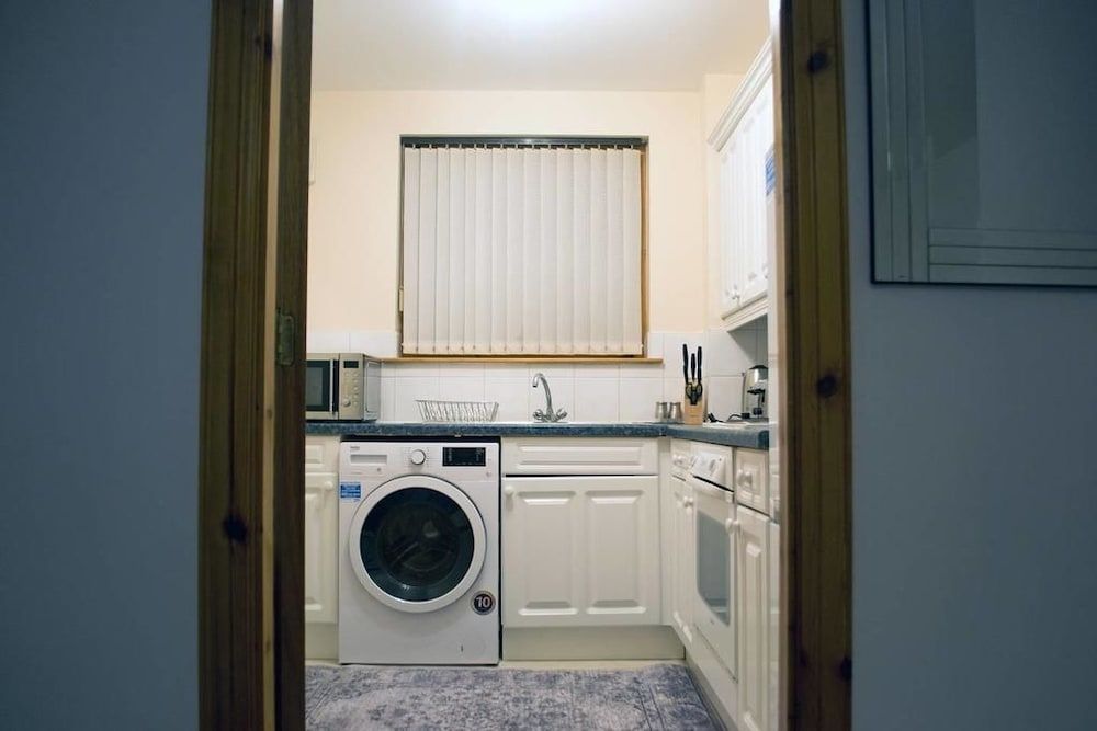 undefined Fantastic Flat near Inverness Center 7