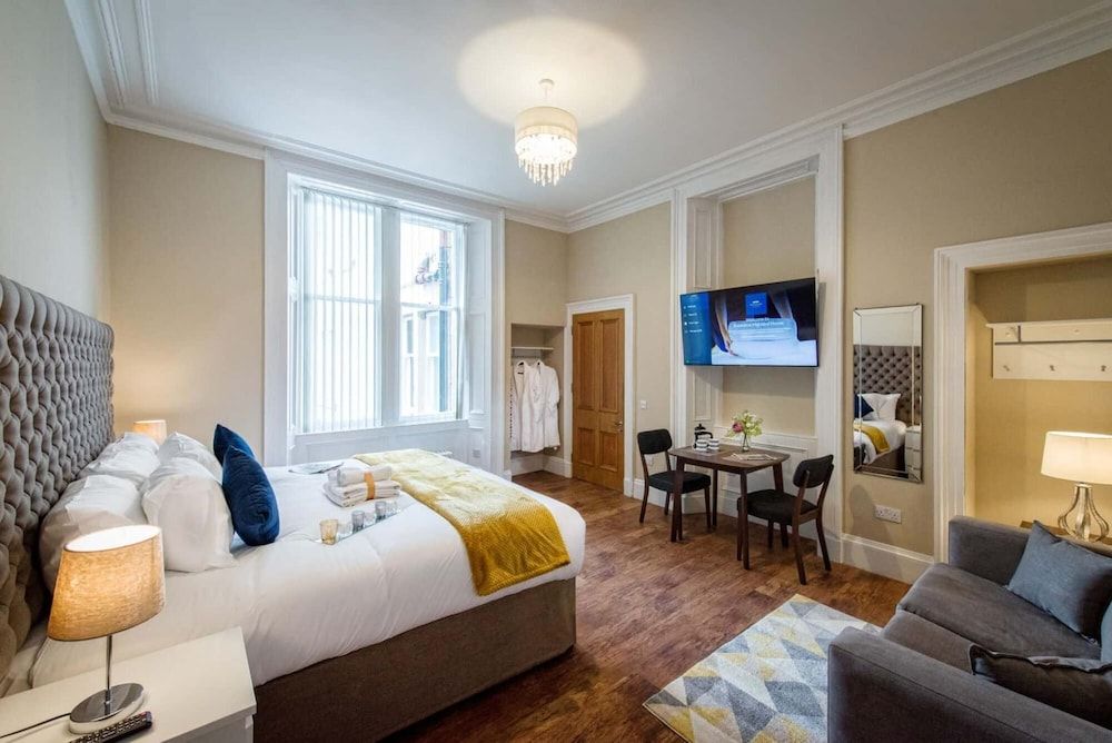 undefined Rosedene Highland House - Emperor Studio Apartment 3