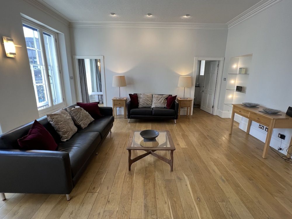 Centrally Located 1-bed Apartment in Inverness Apartment 18