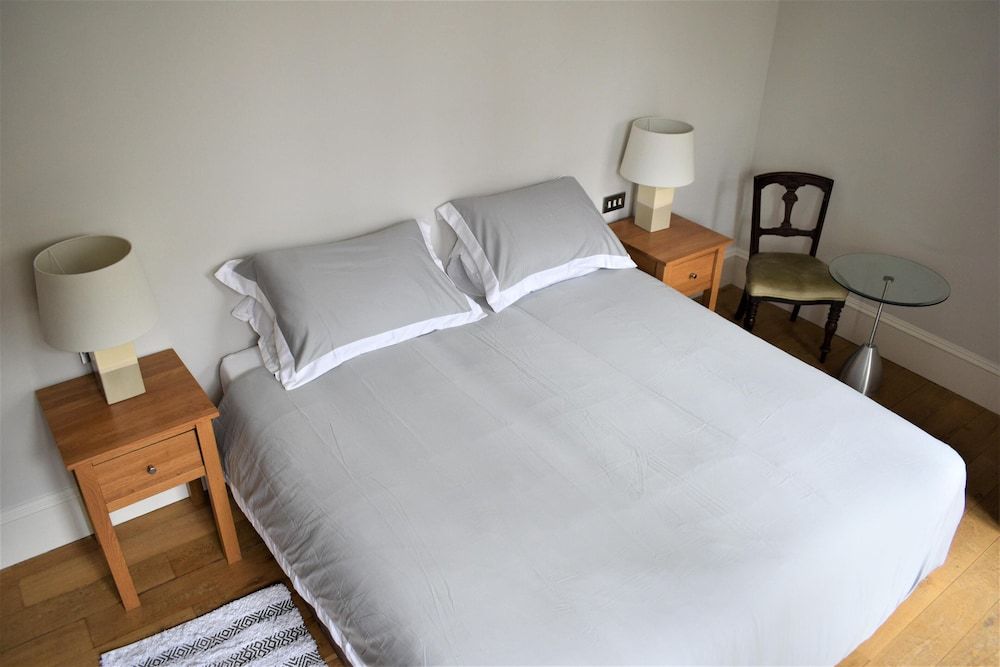 undefined Historic Luxury Apartment in Inverness City Centre 7