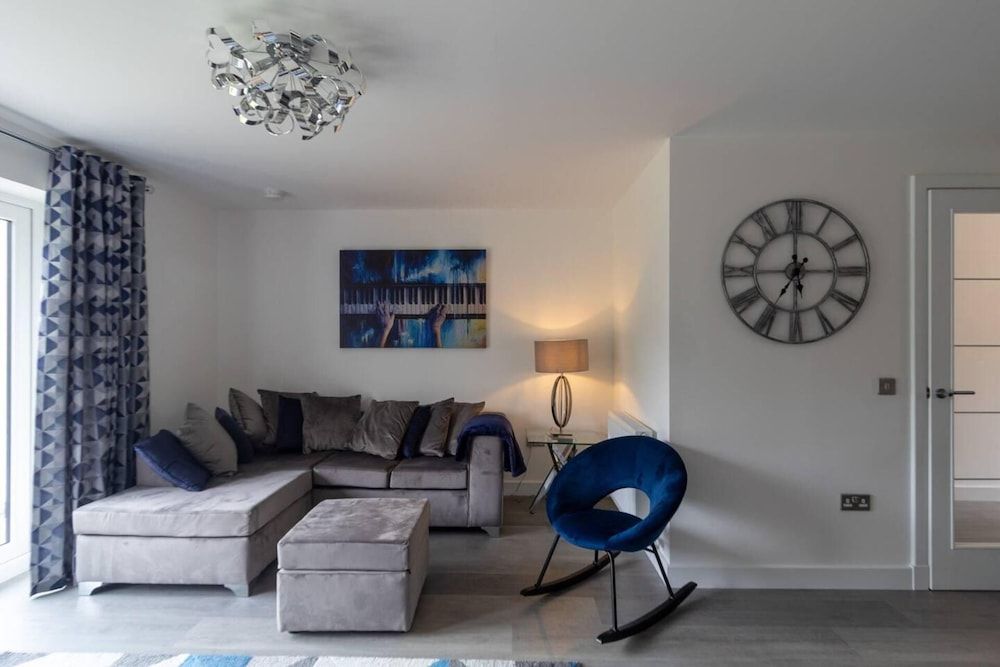 undefined Spacious 2 Bedroom Modern Apartment in Inverness 8