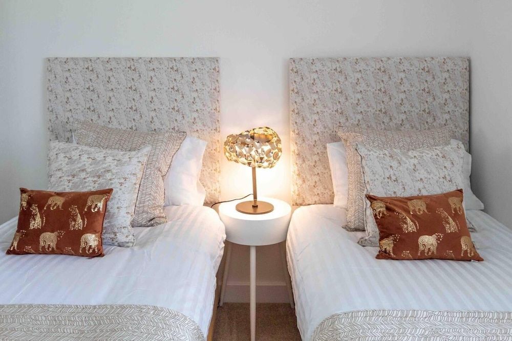 undefined Spacious 2 Bedroom Modern Apartment in Inverness 4