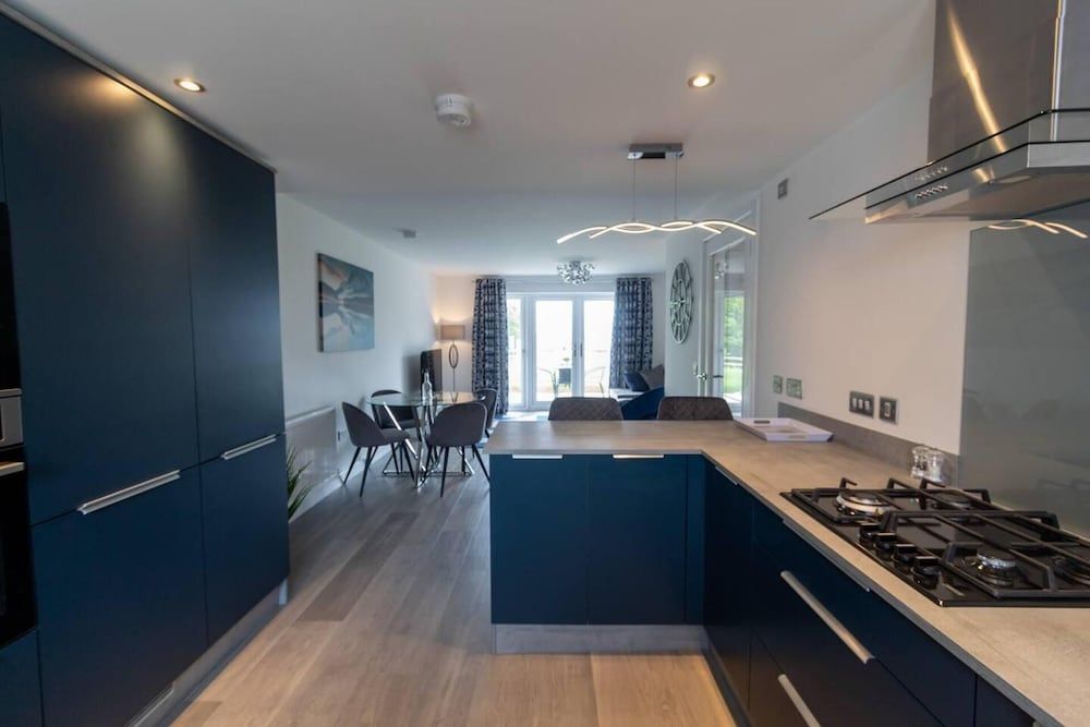 undefined Spacious 2 Bedroom Modern Apartment in Inverness 6