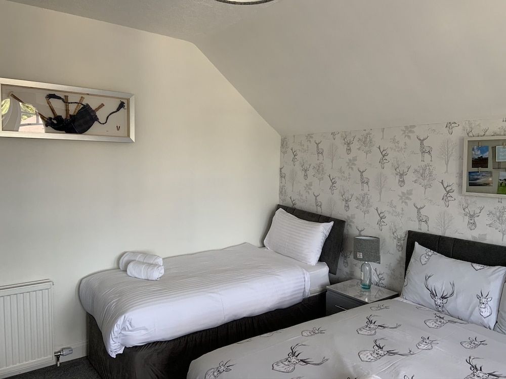 undefined Aye Stay 4