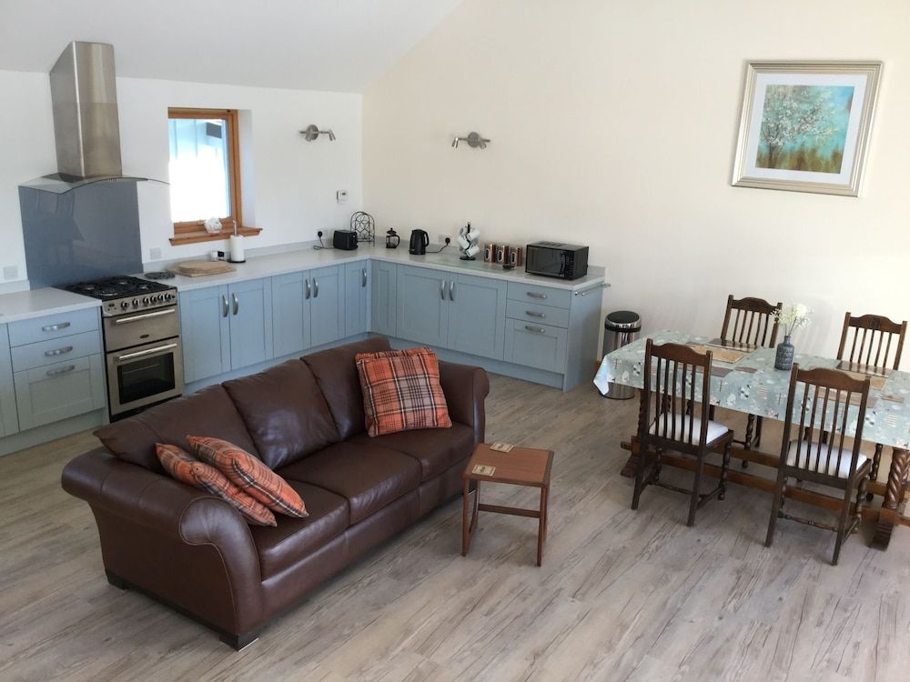 Torran View Panoramic House, 1 Bedroom, Hot Tub, Mountain View (Druim Buidhe) 6