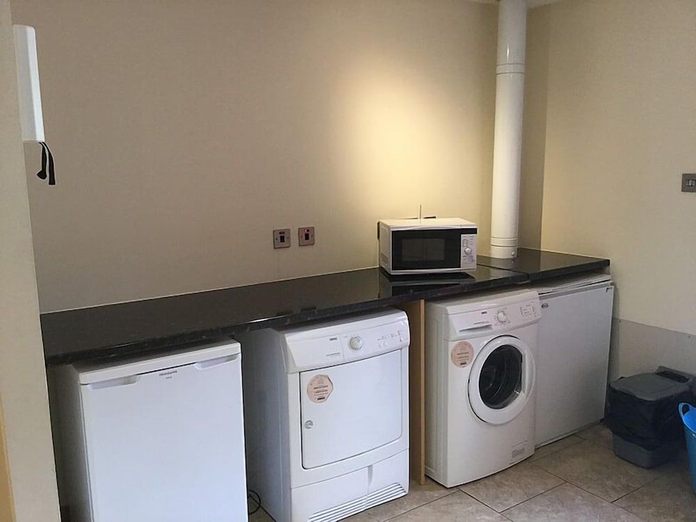 4 Bedroom House Stratherrick Apartment 18