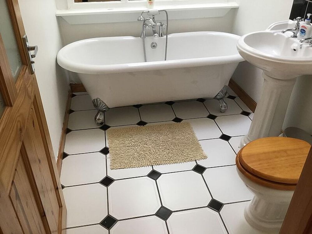 4 Bedroom House Stratherrick Apartment 20