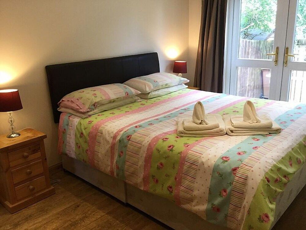 4 Bedroom House Stratherrick Apartment 9