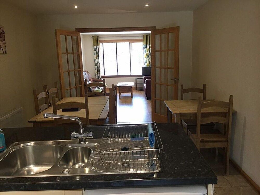 4 Bedroom House Stratherrick Apartment 15