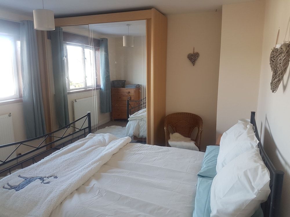 undefined Kilmuir road 4