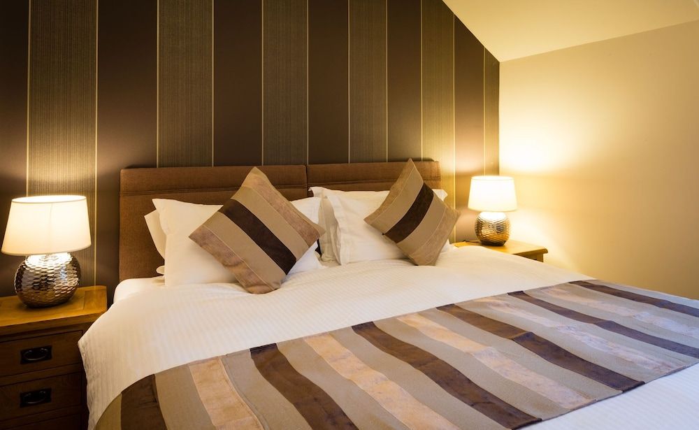 undefined River House 10