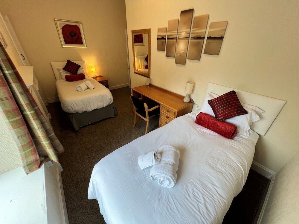 Rossal House Apartments Luxury Apartment, Ensuite, Garden View (2 Bed) 5