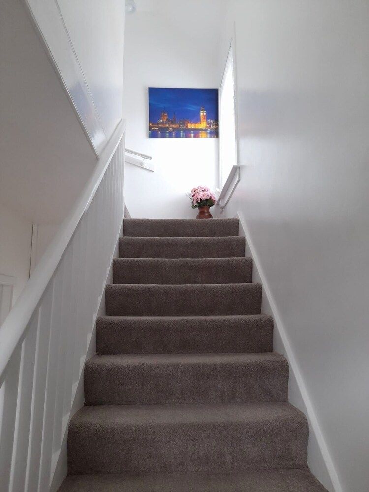 Ashly 3-bed Home 12 Minute Walk Inverness Centre House 13