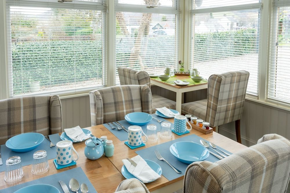 undefined Bridgend House B & B 9