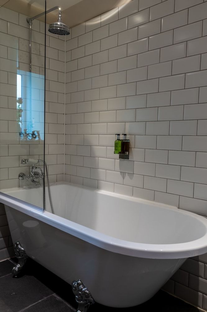 Bridgend House B & B Double Room (1st Floor) 7